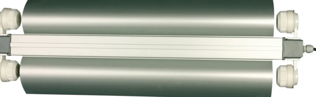 Akvastabil Parabolsæt T8 2x30w