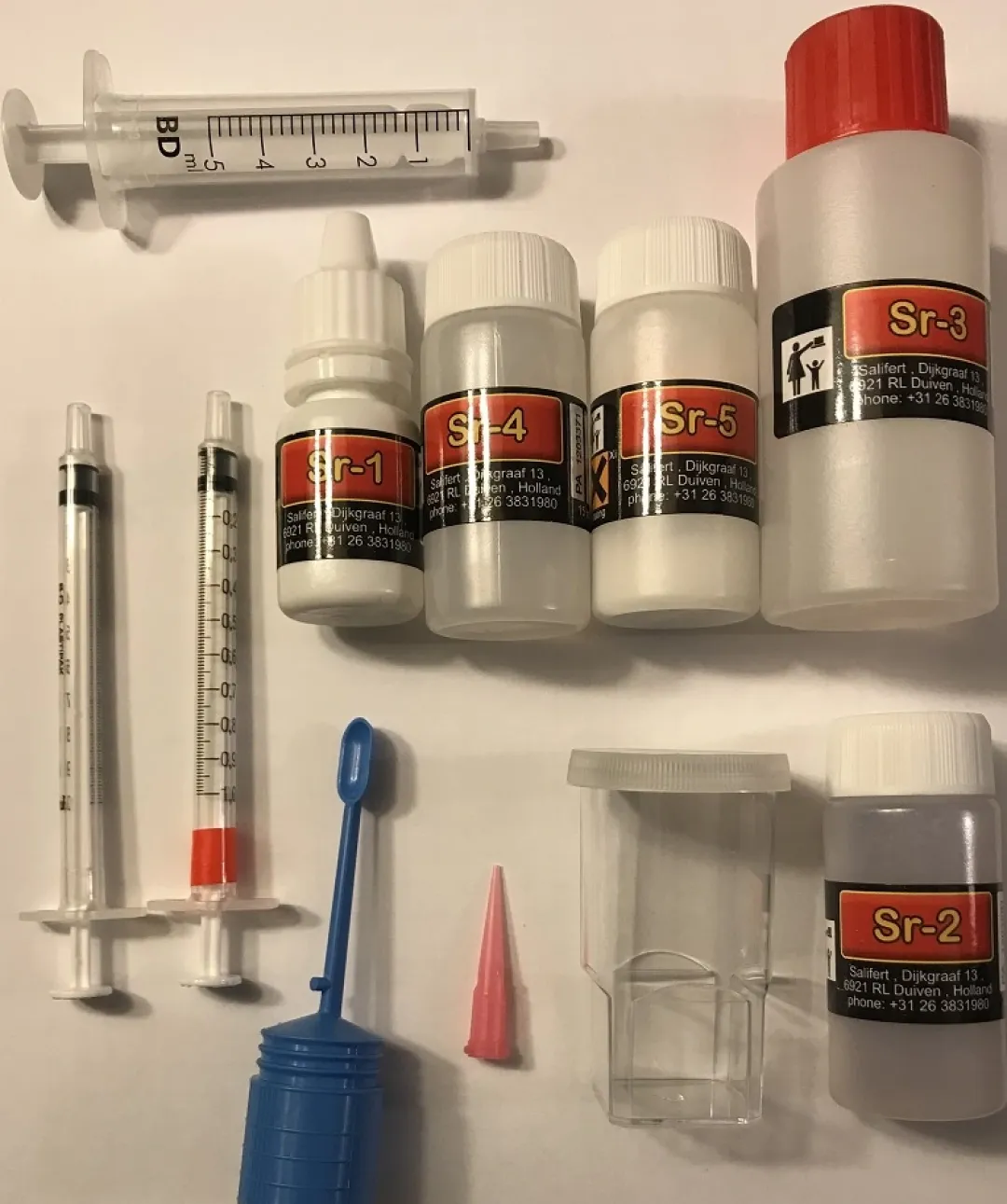 Salifert - Creating the right environment Salifert Strontium Test SR