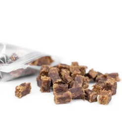 Snackit Kvalitetssnacks til hunde Snackit Bløde Rådyr terninger 100 g - naturlige hundesnacks